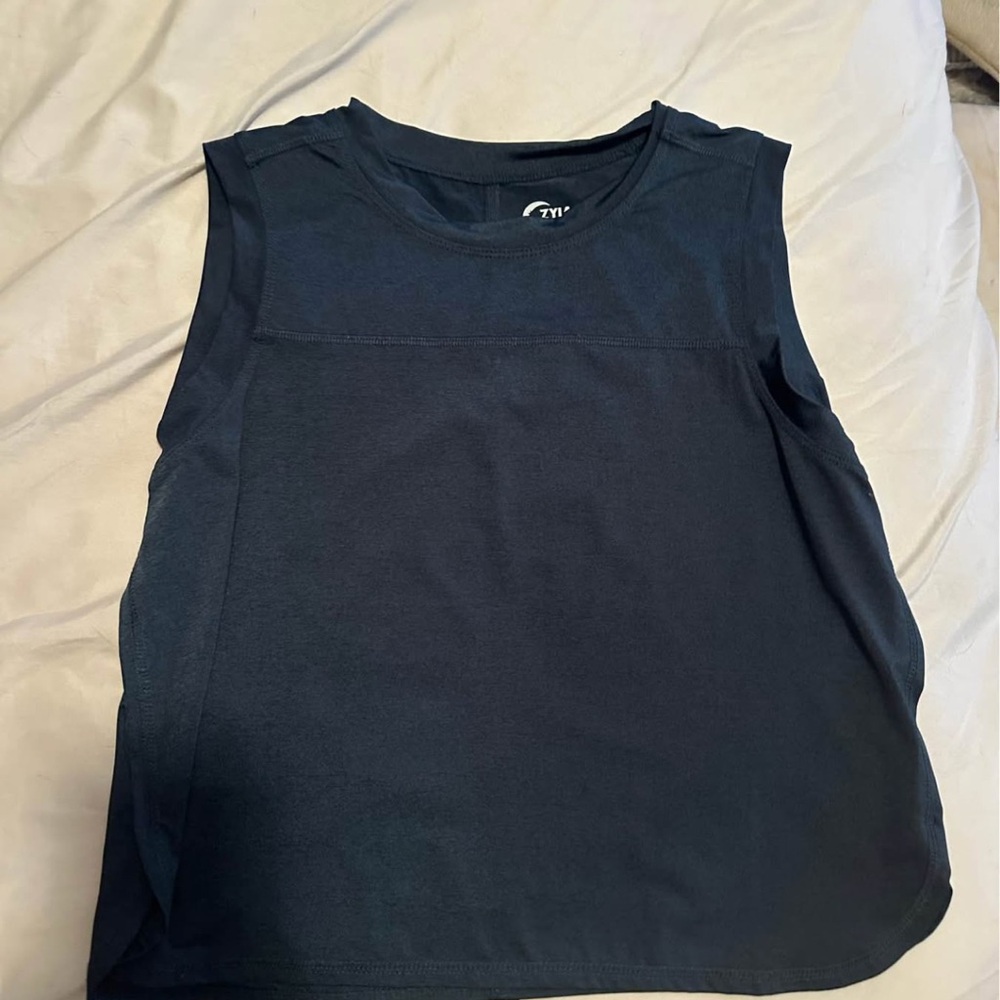 ZYIA Navy Boxy Muscle Tee Crop Top